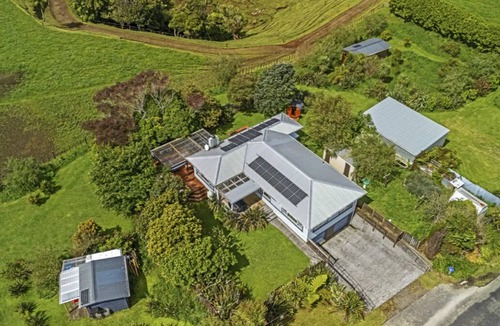 Pitone House | Home available in Okato for Te Matatini