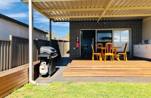 Fairfield Heights House | Home Away from Home - Modern and Spacious