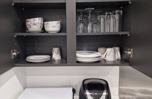 Brierley Hill Apartment | Home Away From Home.