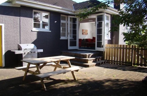 New Plymouth House | Home away from home elevated warm many extras .