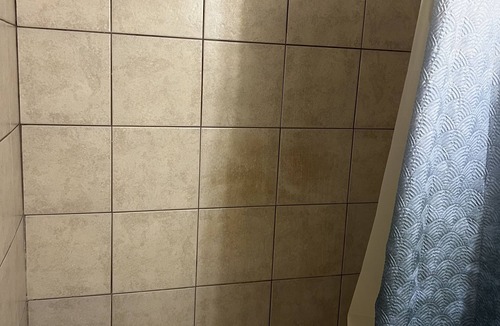 New Dorp Beach Apartment | Home away from home