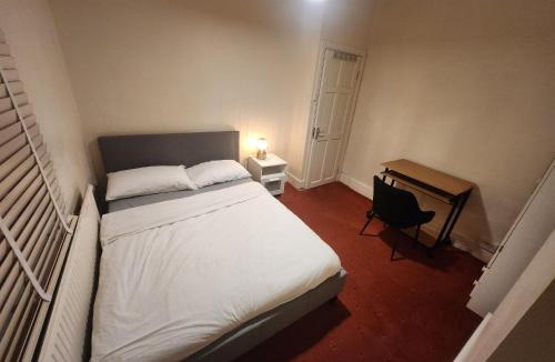 Thornton Heath House | Home away from Home