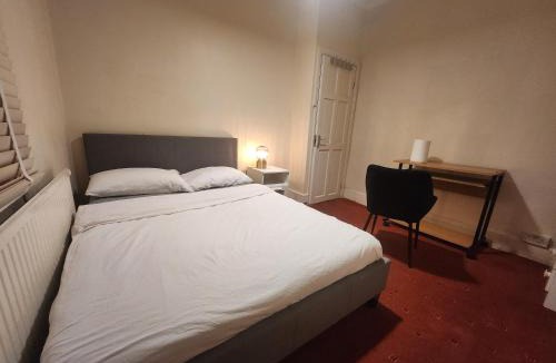 Thornton Heath House | Home away from Home