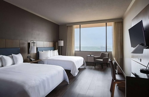 Nashville Hotel | Home Away from Home, 3 Modern Units, Short Drive to Bridgestone Arena!