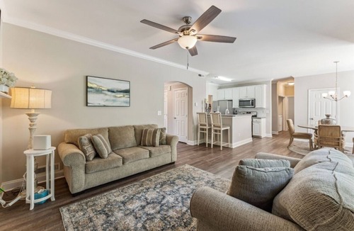 Paw Creek House | Home Away From Home - 5BRs-7 beds 3 full baths! 10 minutes to Whitewater!
