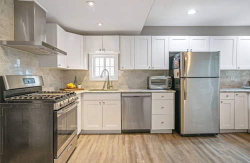 Crystal Beach Cottage | Home Away From Home