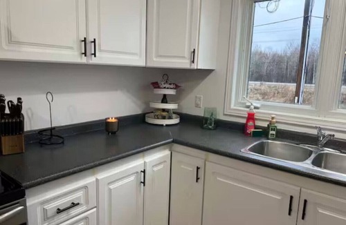 Longlac Apartment | Home Away from Home!