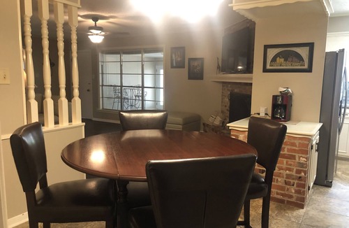 Abilene House | Home Away From Home- Close to Dyess & Mall