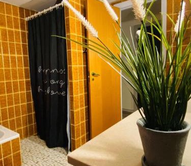 Løsning House | Home Away From Home