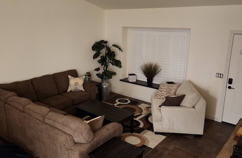 Glendale House | Home Away From Home-Five min from Westgate
