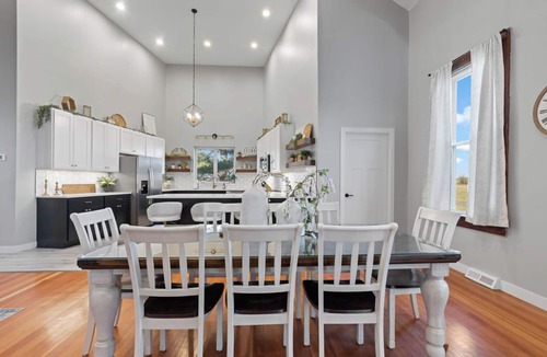 Columbus Other | Home Away From Home: From Abandoned to Luxurious!