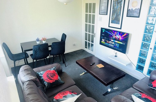 Downham Apartment | Home Away From Home