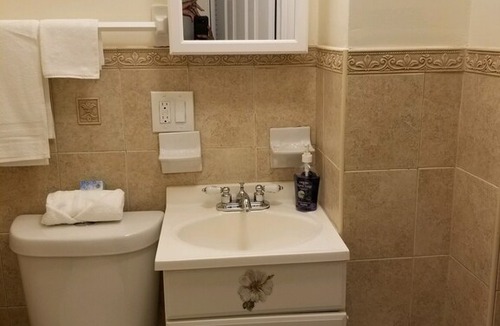 East Flatbush Apartment | Home Away from Home in Brooklyn