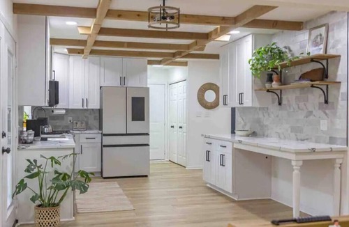 Spring House | Home Away from Home in Spring