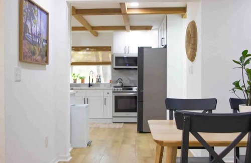 Spring House | Home Away from Home in Spring