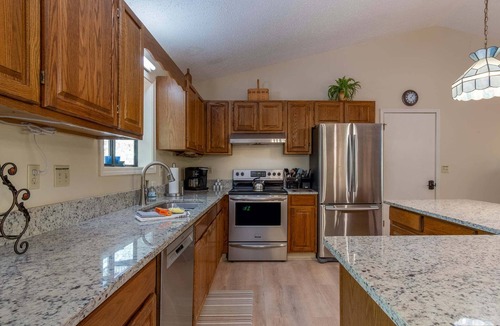 Brevard House | Home-Away-From-Home in Connestee Falls