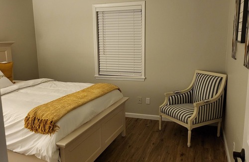Blytheville House | Home Away From Home, Cozy Grounds, Minutes From the Excitements.