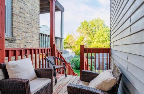 West Town Apartment | Home away from home