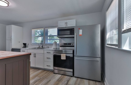 Conover Apartment | Home away from home