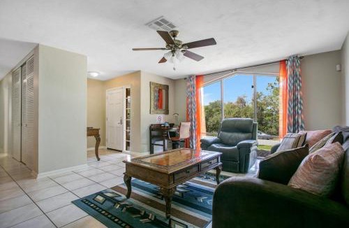 Deltona Lakes House | Home away from Home!