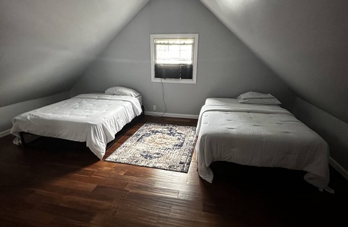 Bergenfield House | Home away from home