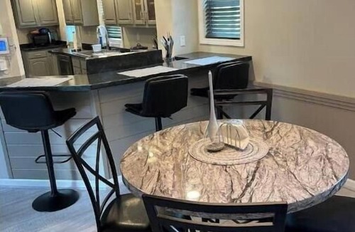 Indiana House | Home away from home