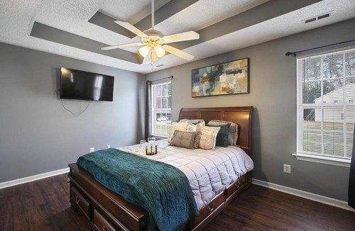 Jonesboro House | Home Away from Home