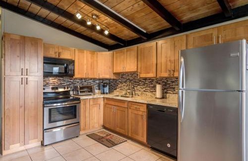 Kapolei House | home away from home