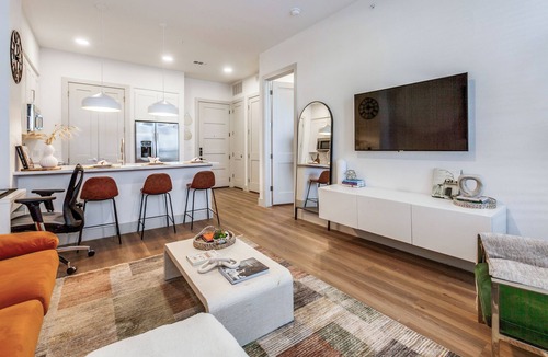 Richardson Apartment | Home Away From Home - Luxury 1Bedroom Apartment