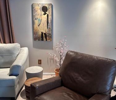 Ridley Park House | Home Away From Home