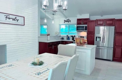 Arena District House | Home away from Home- The Willow Serenity Home