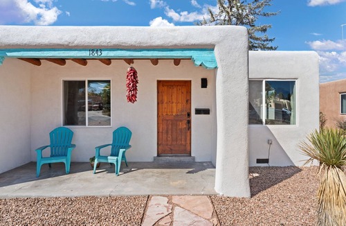 Santa Fe House | Home Away from Home