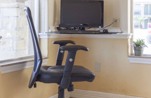 Shenandoah House | Home Away From Home