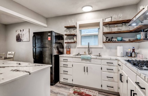 Stillwater House | Home away from Home with amenities & private fenced yard. Walking distant to OSU
