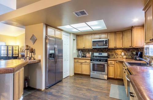 Victorville House | Home Away From Home - set up with all the comforts of home