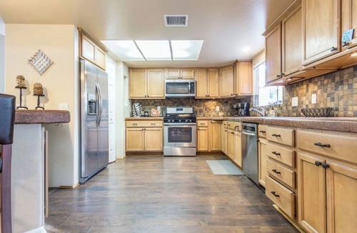 Victorville House | Home Away From Home - set up with all the comforts of home