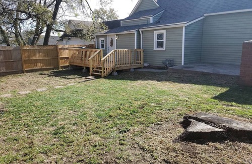 Warrensburg House | Home Away From Homenn