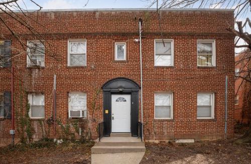 Washington Apartment | Home away from Home