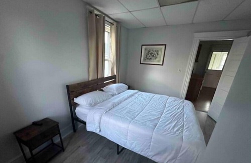 Waterbury Apartment | Home away from home