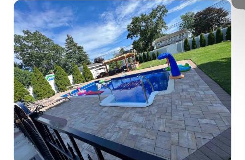 West Babylon Apartment | Home away from home