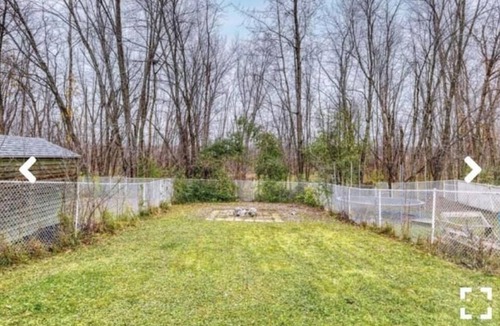 Communaute-Urbaine-de-l'Outaouais House | Home away from home with a pool in Gatineau