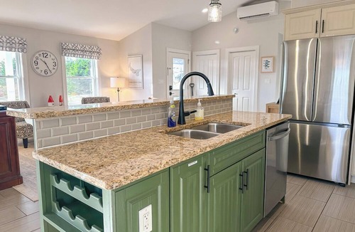 Stanley Bridge Villa | Home Away Villa: Ideal for Island Adventures