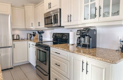Stanley Bridge Villa | Home Away Villa: Ideal for Island Adventures