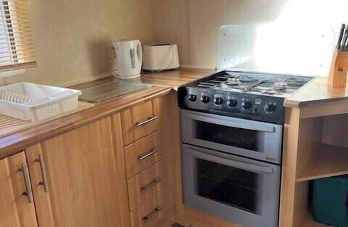 Caister-on-Sea Ski Chalet | Home by the Sea - Adventure Village Access