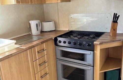 Caister-on-Sea Ski Chalet | Home by the Sea - Adventure Village Access