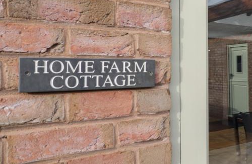 Priors Marston House | Home Farm Cottage