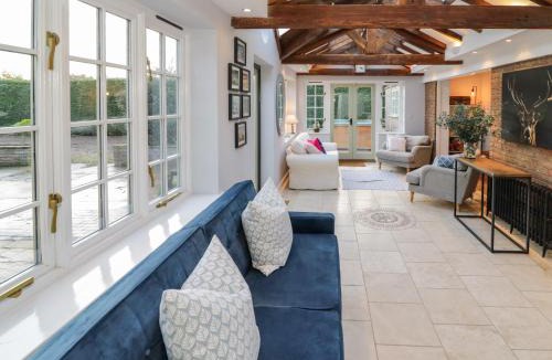 Priors Marston House | Home Farm Cottage