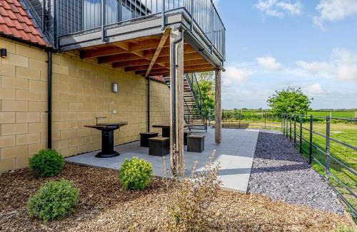 Frognall House | Home Farm Lodges