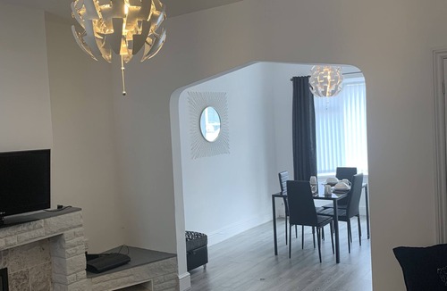 Smethwick House | Home from home experiance