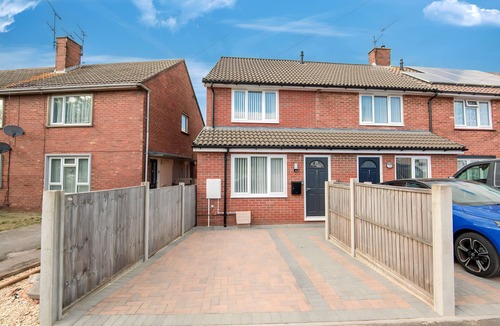 Staple Hill House | Home from Home in Downend, Bristol